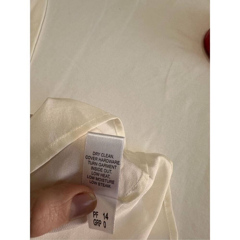 St Johns Womens Cream Pleated Button Up Blouse Size 6 - Picture 9 of 10